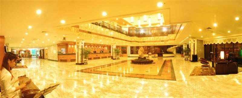 Guilin Ronghu Hotel Buitenkant foto